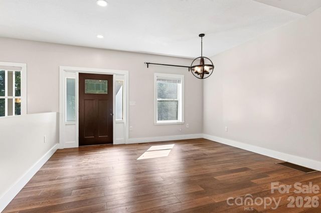 139 Ridge Road, Candler, NC 28715