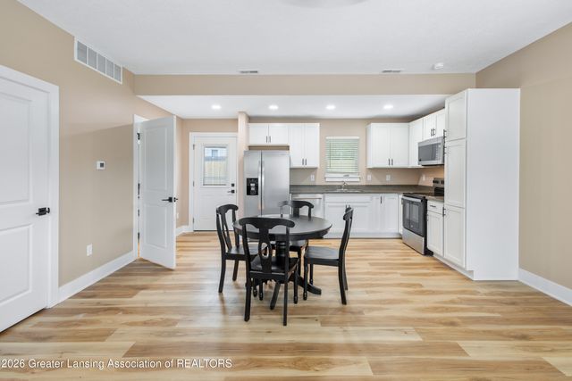 519 S Pennsylvania Avenue, Lansing, MI 48912