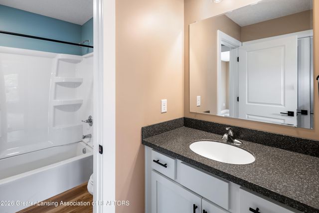 519 S Pennsylvania Avenue, Lansing, MI 48912