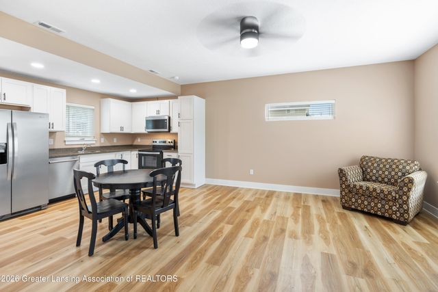 519 S Pennsylvania Avenue, Lansing, MI 48912
