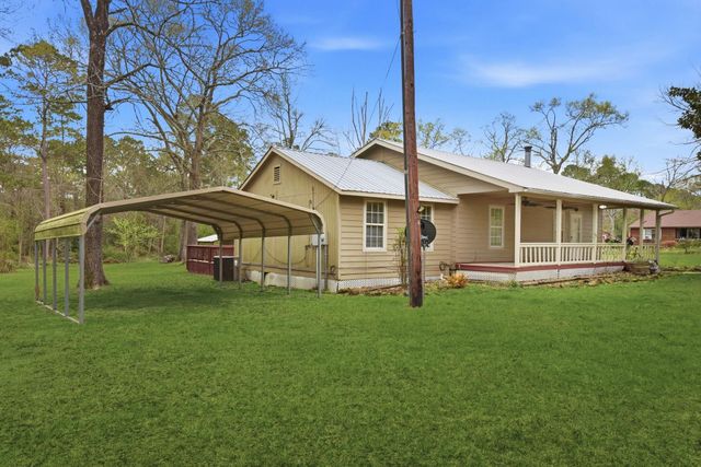 402 Anderson Road, Livingston, TX 77351