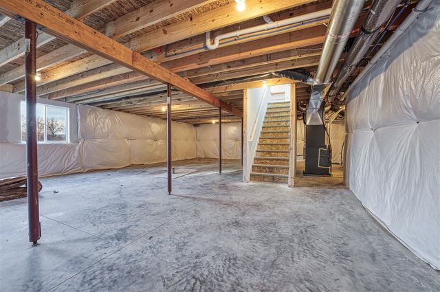 15 Pinewood Drive, Grass Lake, MI 49240