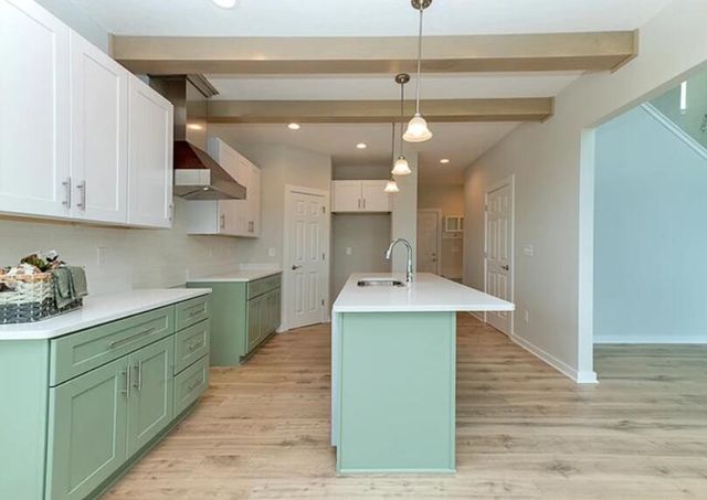 15 Pinewood Drive, Grass Lake, MI 49240