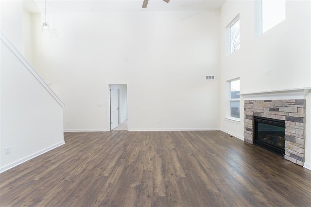 15 Pinewood Drive, Grass Lake, MI 49240