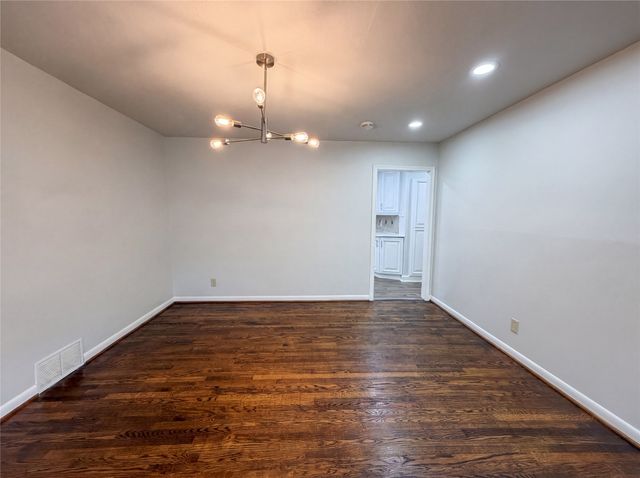 6878 Burwood Lane, Dallas, TX 75214