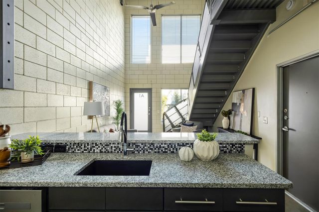 4801 S Congress Ave A1, Austin, TX 78745