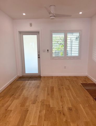 820 3rd Street 8, Miami Beach, FL 33139