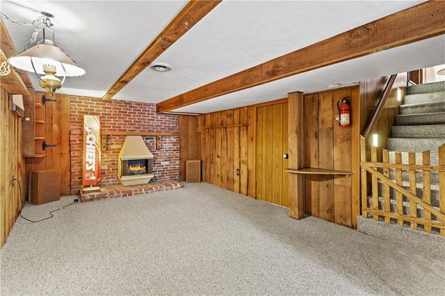 3709 S Main Street, Independence, MO 64055