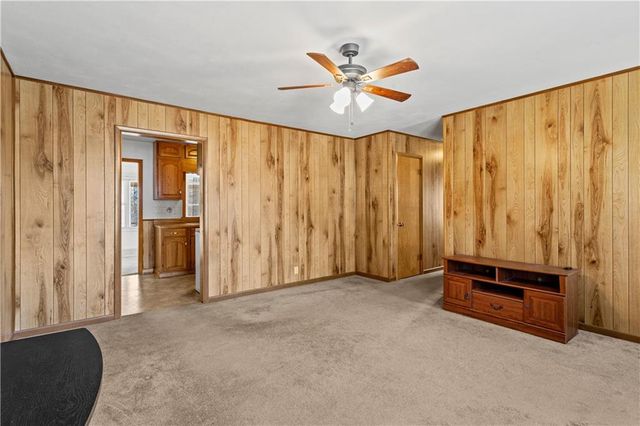 3709 S Main Street, Independence, MO 64055