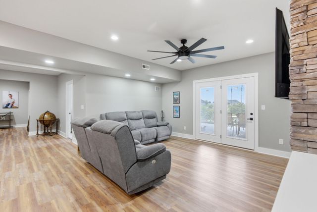 4237 Equestrian Way, Richmond, KY 40475