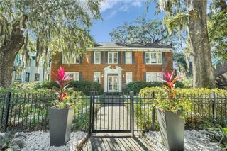 17 E 37th Street 11, Savannah, GA 31401