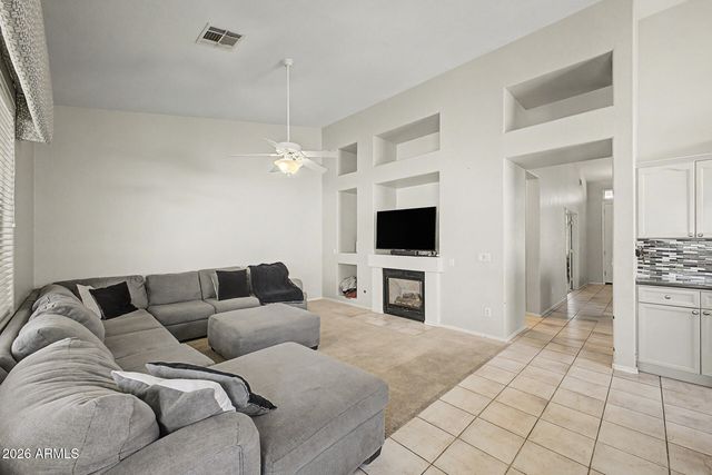 841 N CAMBRIDGE Place, Chandler, AZ 85225