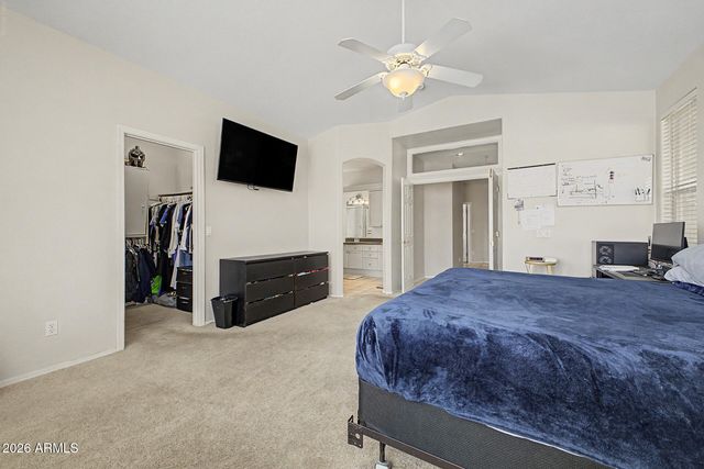 841 N CAMBRIDGE Place, Chandler, AZ 85225
