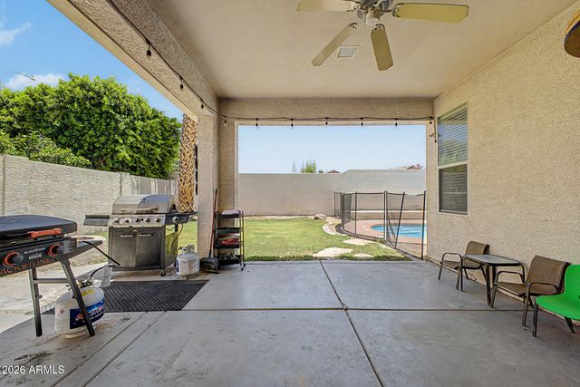 841 N CAMBRIDGE Place, Chandler, AZ 85225