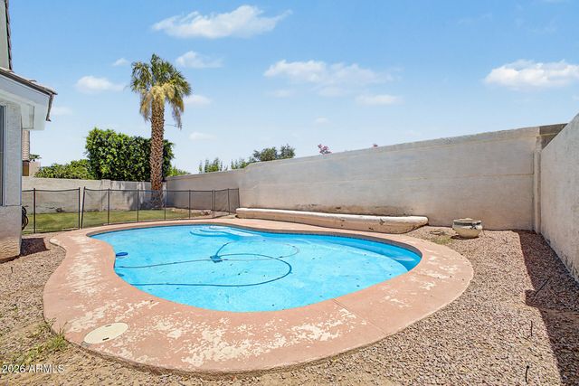 841 N CAMBRIDGE Place, Chandler, AZ 85225