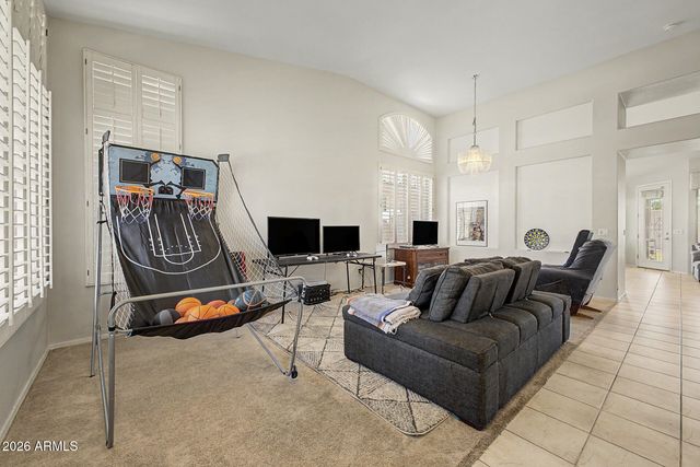 841 N CAMBRIDGE Place, Chandler, AZ 85225