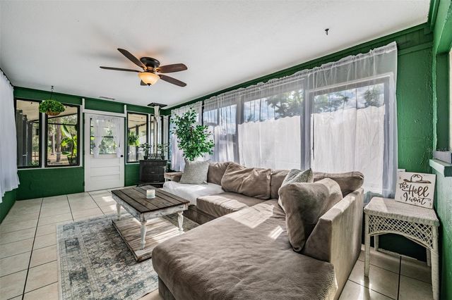 39048 BLUE JAY AVENUE, Zephyrhills, FL 33542