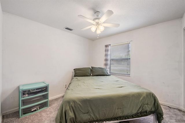 39048 BLUE JAY AVENUE, Zephyrhills, FL 33542
