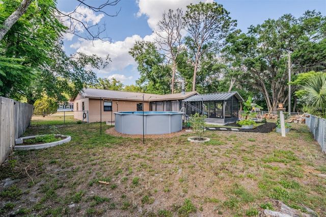 39048 BLUE JAY AVENUE, Zephyrhills, FL 33542