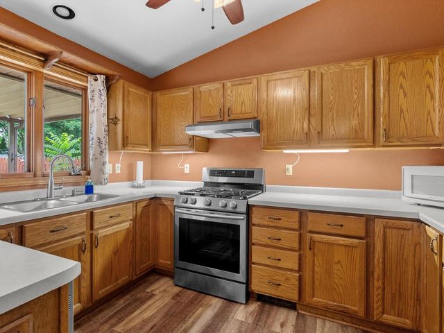 3177 Bellfield DRIVE, Oshkosh, WI 54904