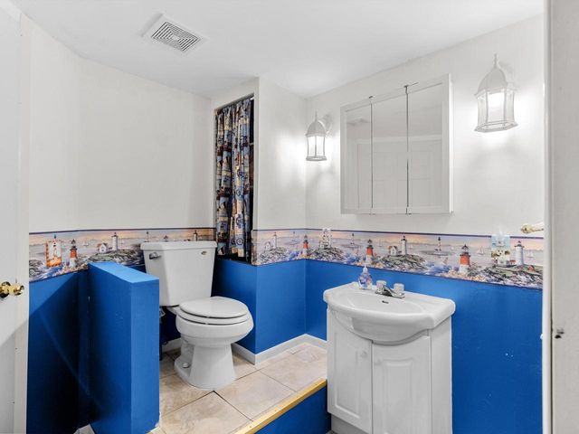 3177 Bellfield DRIVE, Oshkosh, WI 54904