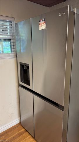 579 13th ST N, Naples, FL 34102