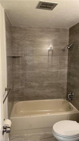 579 13th ST N, Naples, FL 34102