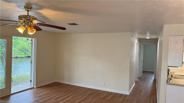 579 13th ST N, Naples, FL 34102