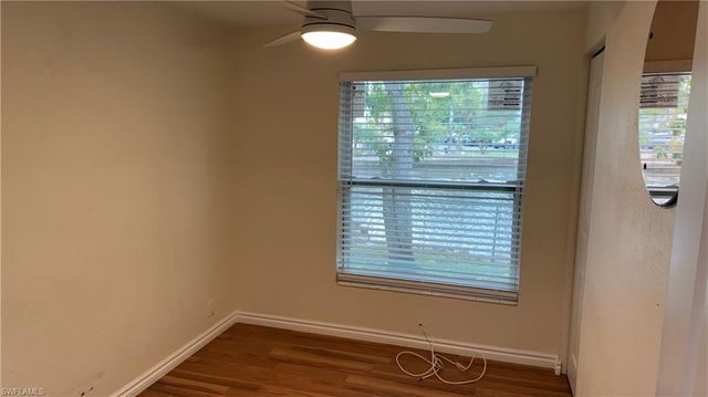 579 13th ST N, Naples, FL 34102