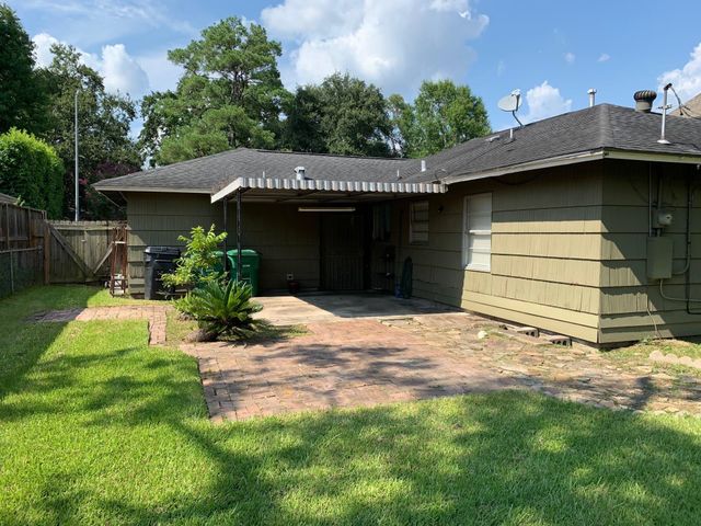 7515 Schiller Street, Houston, TX 77055