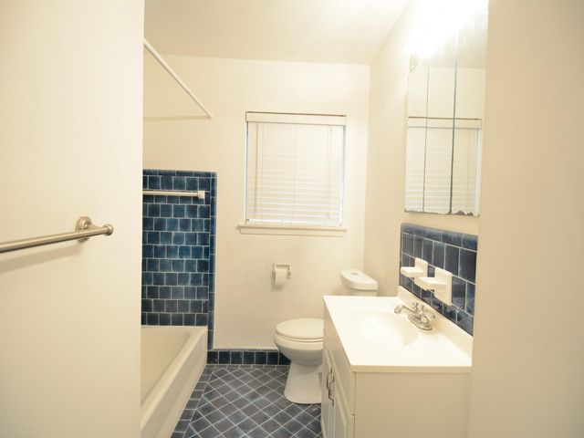 7515 Schiller Street, Houston, TX 77055