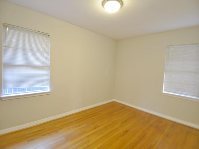 7515 Schiller Street, Houston, TX 77055