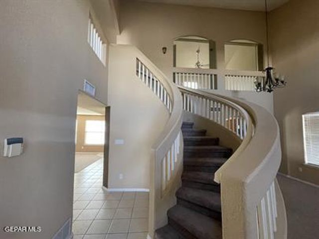 12500 SETTING SUN Drive, El Paso, TX 79938