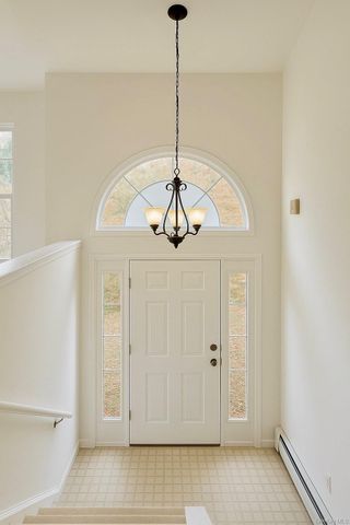 18 Penny Lane, Otisville, NY 10963