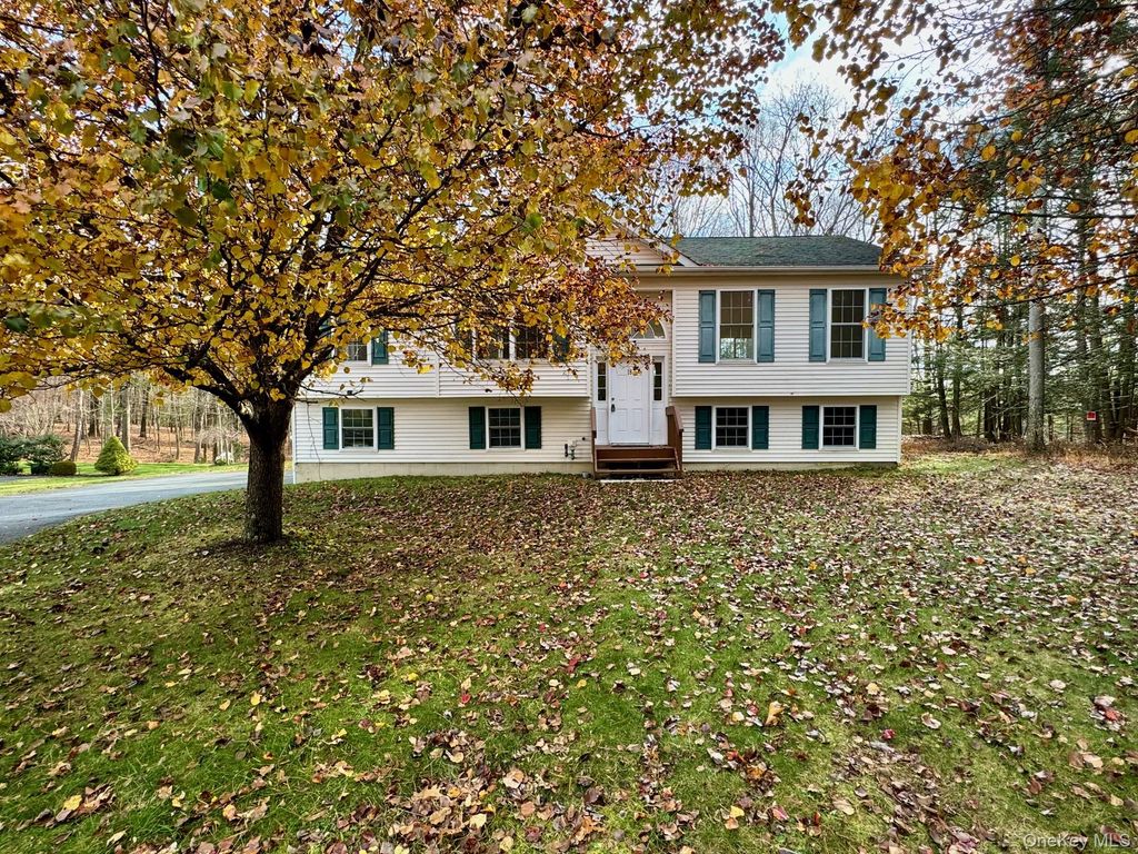 18 Penny Lane, Otisville, NY 10963