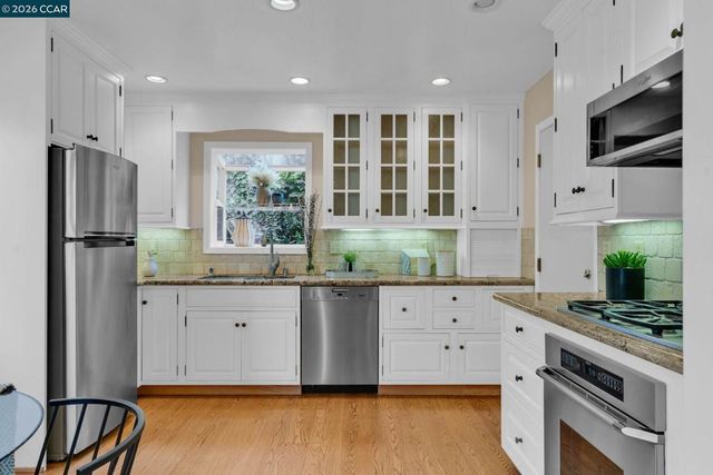 1978 MAGNOLIA WAY, Walnut Creek, CA 94595