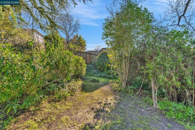 1978 MAGNOLIA WAY, Walnut Creek, CA 94595