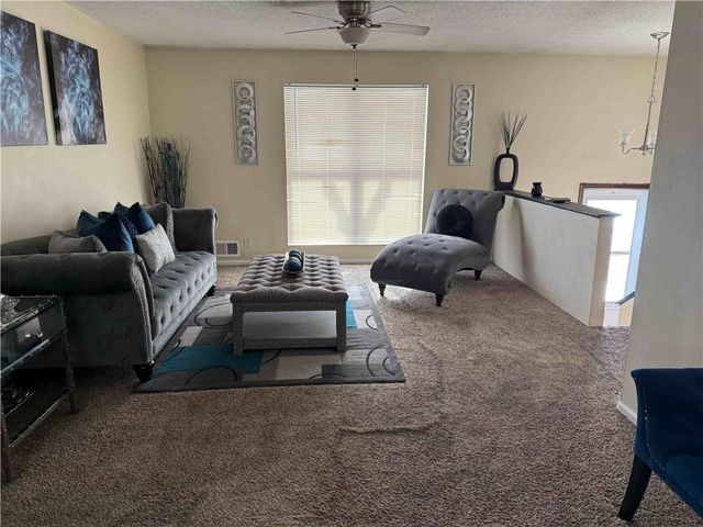 1601-1603 SW Sunset Street, Blue Springs, MO 64015