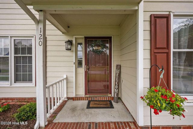 120 Winthrope Way, Jacksonville, NC 28546