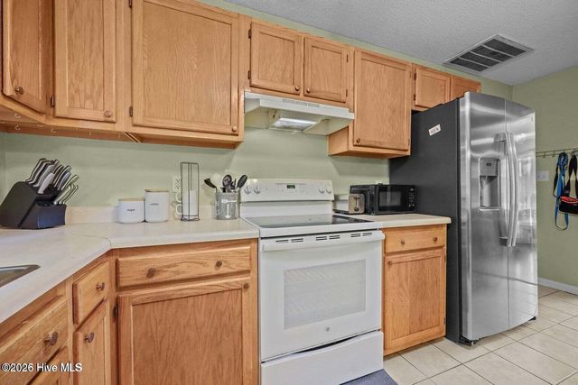 120 Winthrope Way, Jacksonville, NC 28546