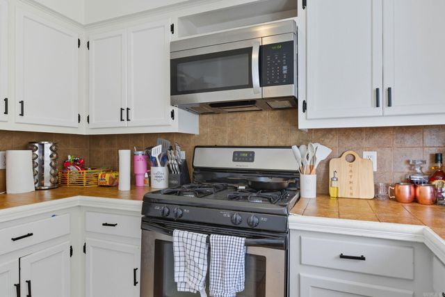 14 White Oak Circle, Searcy, AR 72143