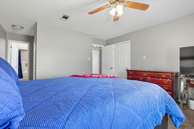 14 White Oak Circle, Searcy, AR 72143