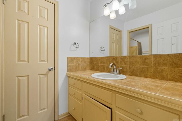 14 White Oak Circle, Searcy, AR 72143