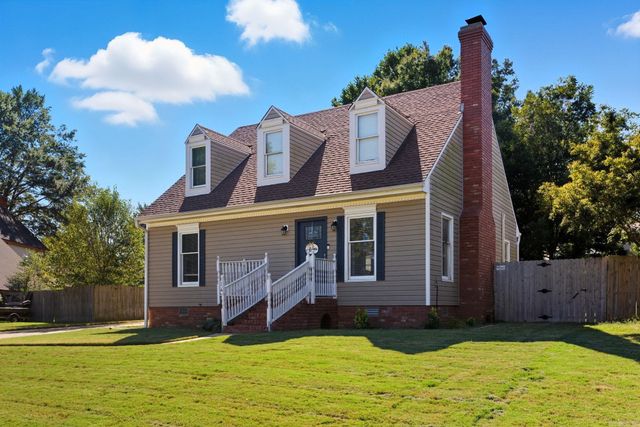 14 White Oak Circle, Searcy, AR 72143