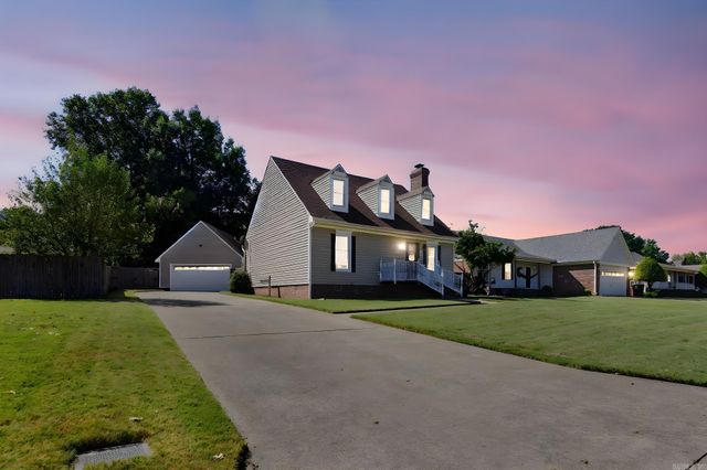 14 White Oak Circle, Searcy, AR 72143