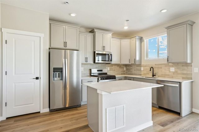 17851 E 94th Avenue, Commerce City, CO 80022