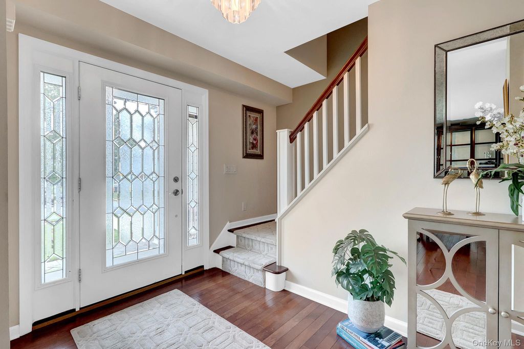 34 Admiral Road, Massapequa, NY 11758 — photo 2