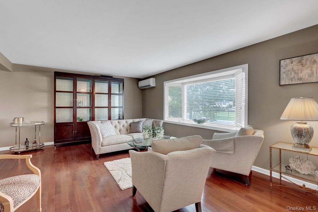 34 Admiral Road, Massapequa, NY 11758 — photo 5