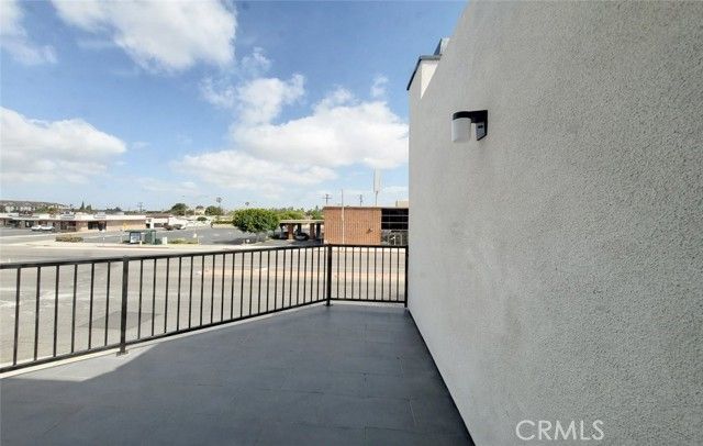 7744 Westminster, Westminster, CA 92683