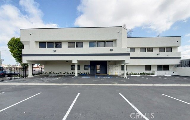 7744 Westminster, Westminster, CA 92683